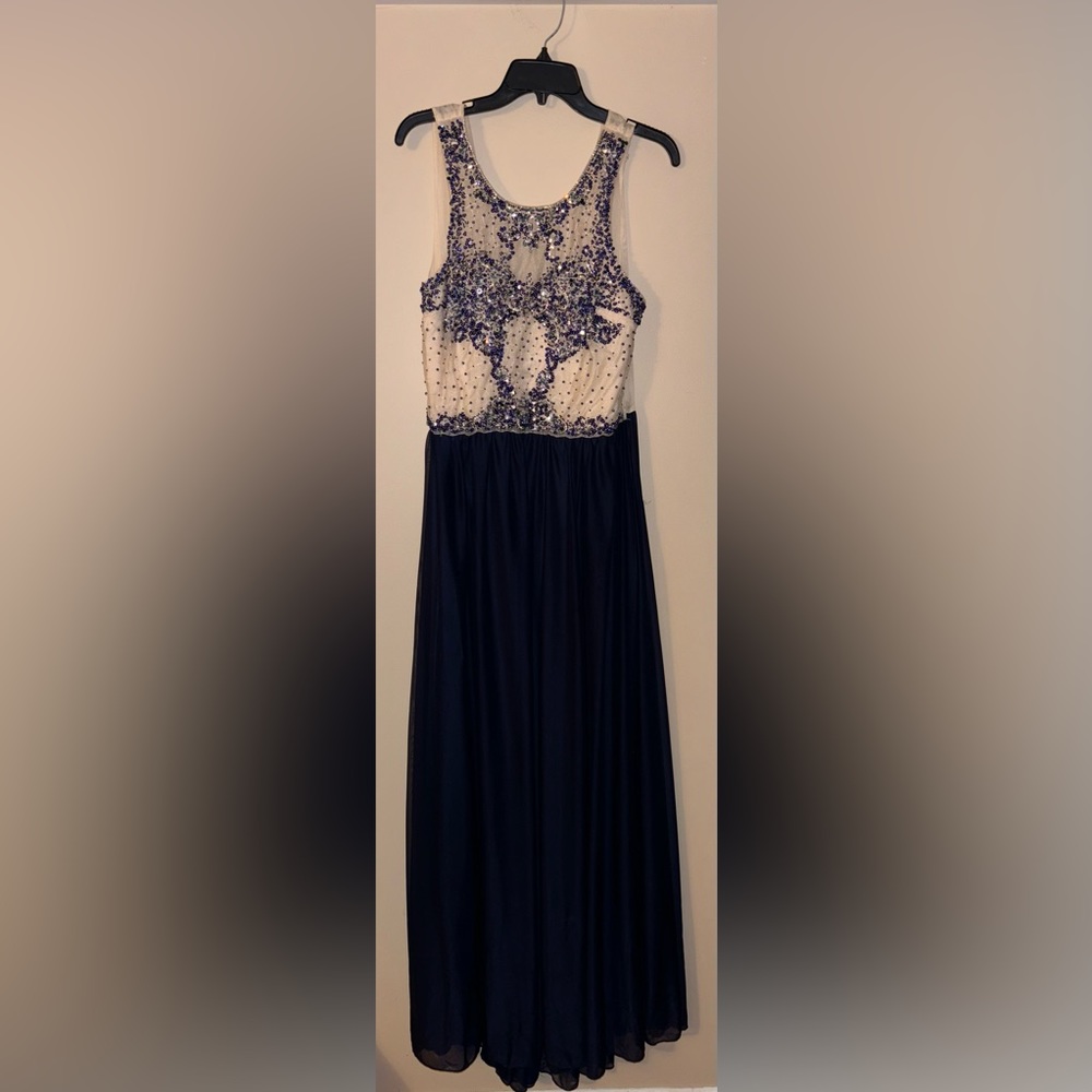 Worn once, Navy blue prom dress